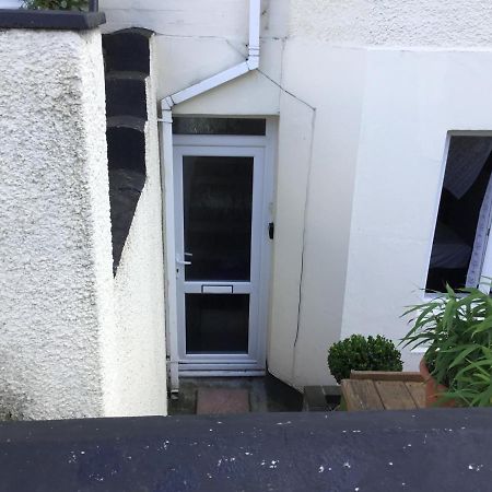 Apartment With Shared Garden And Basic Equipments Plymouth Luaran gambar